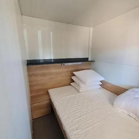 فندق Mobilna Kucica Snaga بريفلاكا
